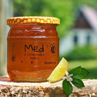 Citronový med, který zachrání každý den! Představte si: ráno, venku už chladno, doma teplo... A na stole sklenička našeho...